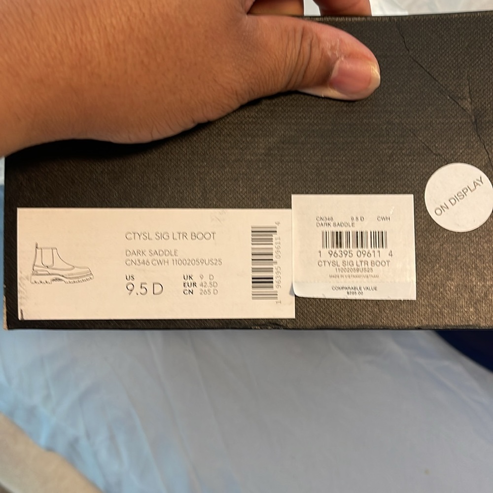 Man's 9.5 Coach Rainboots - Picture 4 of 9